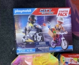 $100.01 – Bodega Aurrerá – Set de juego marca Playmobil City Action Starter Pack / Set de 27 piezas con el 70% de descuento…