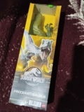 $50.01 – Bodega Aurrerá – Figura de Acción Jurassic World Dinosaurio Proceratosaurus marca Mattel / 30 cm con el 85% de descuento…