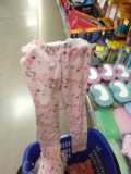 $30.02 – Walmart – Leggings infantiles de licencia modelo Hello Kitty / Tono Rosa con el 65% de descuento…