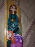 $55.01 – Chedraui – Muñeca modelo Disney Princess Mérida marca Mattel con el 85% de descuento…